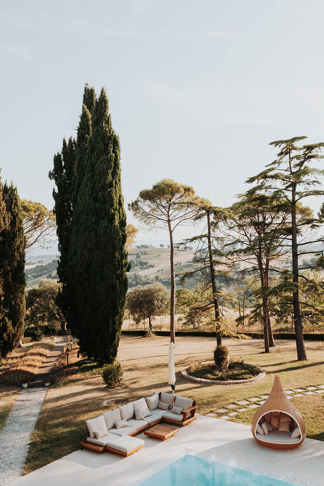 Image showing sustainable luxury side of HOYE